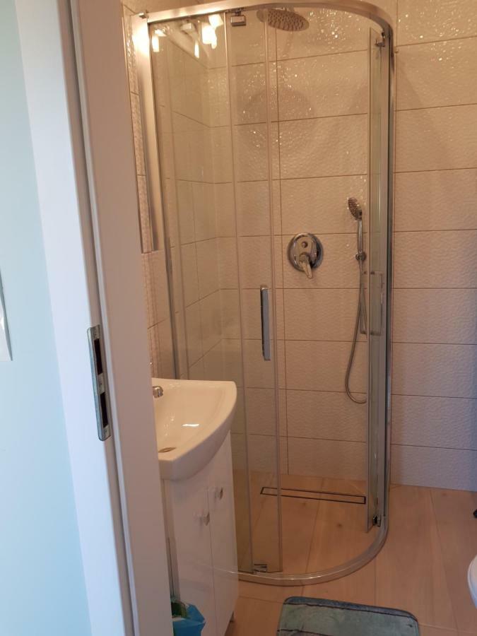 Pokoiki Krotka10 Ustronie Morskie Bagian luar foto